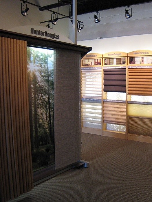 Hunter Douglas Dealer Image